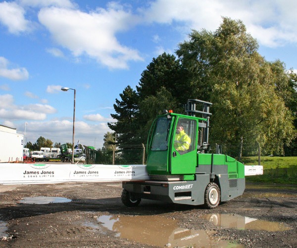 Carretillas elevadoras laterales Combilift  Carretillas elevadoras Combilift | Carretillas elevadoras en venta