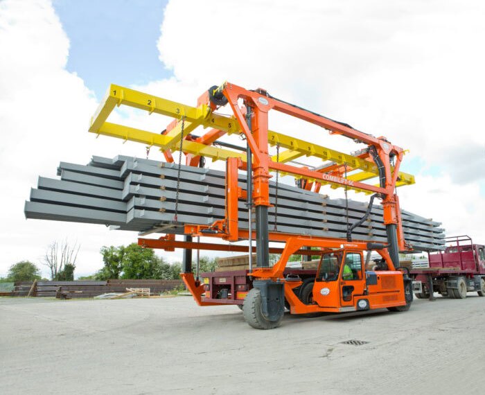 Structures métalliques | combilift | Chariots cavaliers | MG | Portique mobile