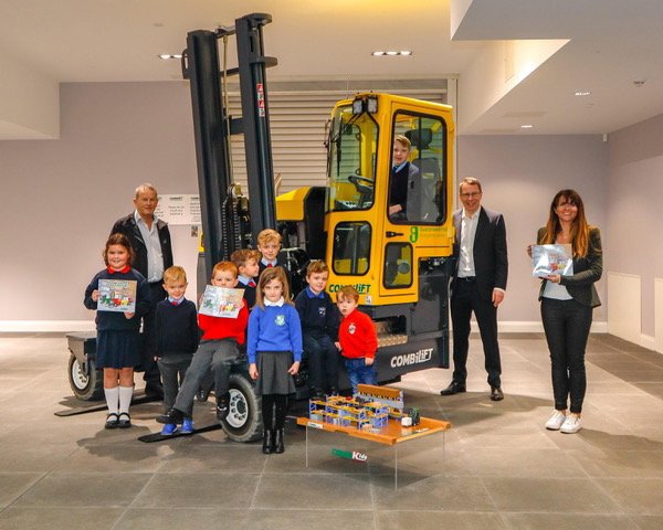 Combi-Kids | Community